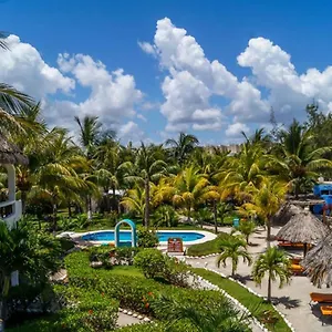 hotel-puerto-holbox.quintano-roohotels.com/